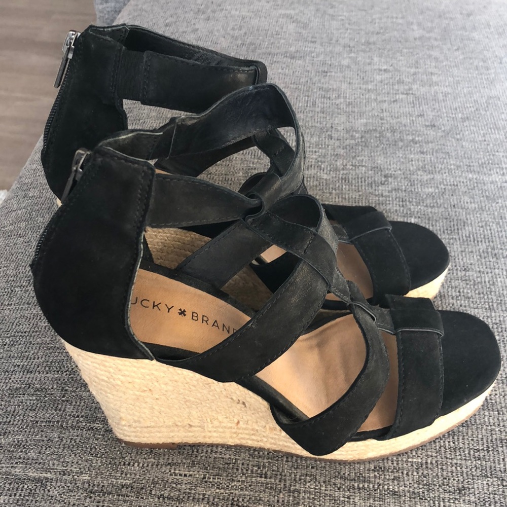 Lucky brand wedges size 9